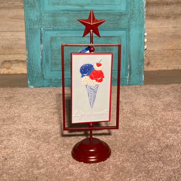 BNWT 4th of July decor. 16” tall, 6” wide, metal, flippable sign. Super cute! - Picture 2 of 5